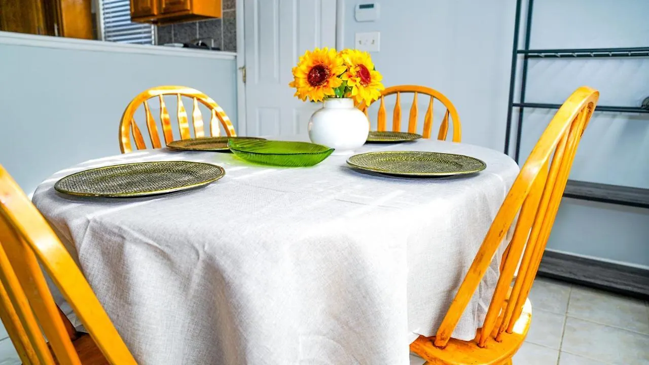Spacious 4Br Family-Friendly Home, 5 Mins To Dining Columbus 0*,  United States